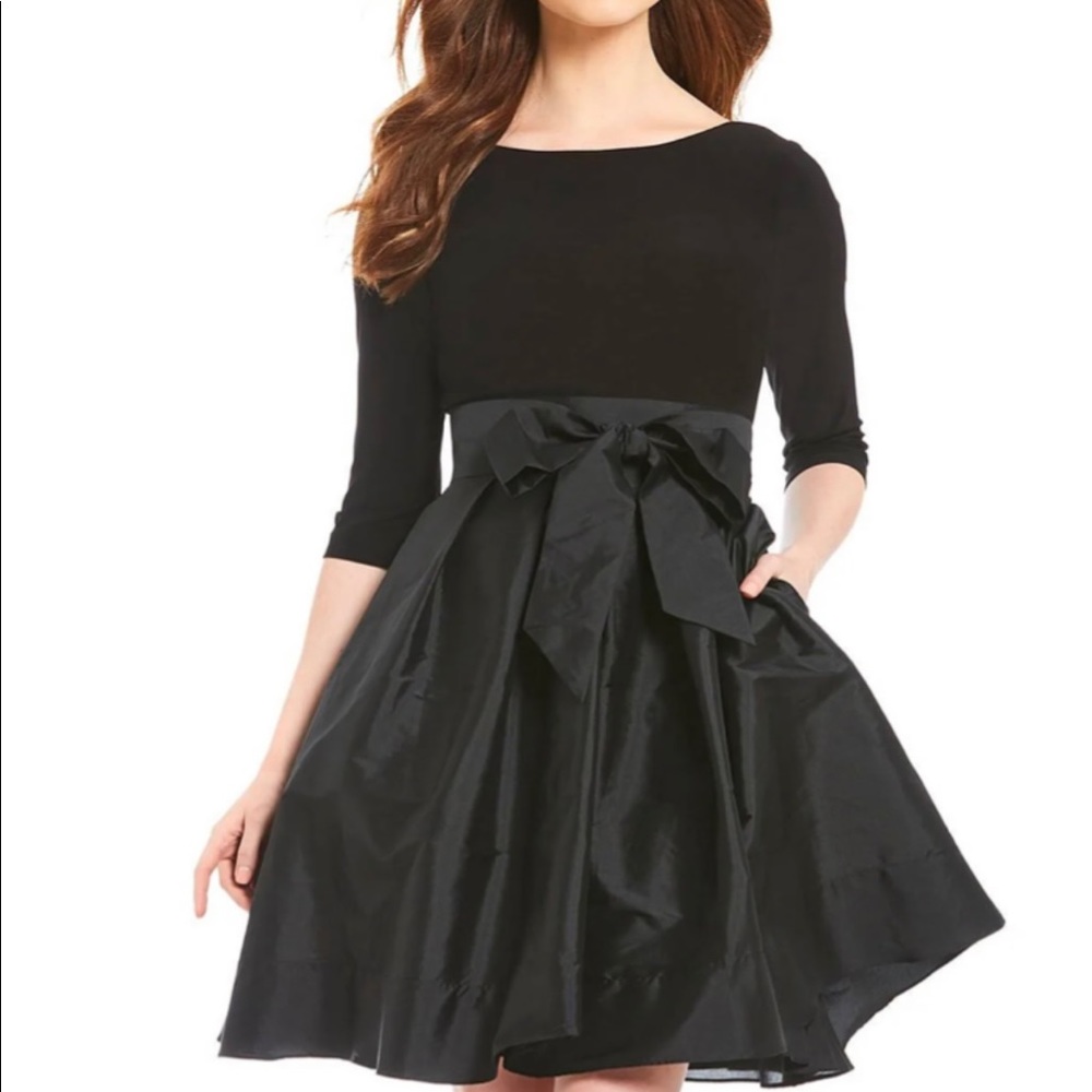 Adrianna Papell Fit Flare Taffeta 3/4 Sleeve NAVY Formal Dress sz 8